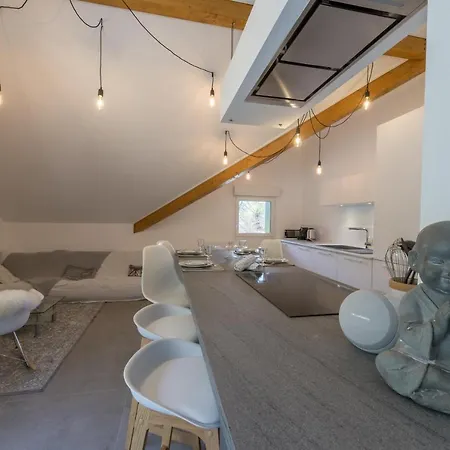 Duingt-entre Et Taillefer 2 Pas Piste Cyclable Et Par Lla Selections By Location Annecy Apartment *
